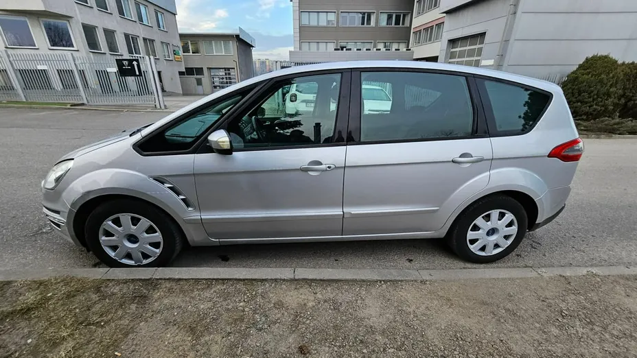 FORD S-MAX -