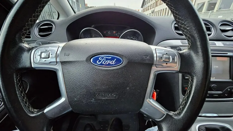 FORD S-MAX -