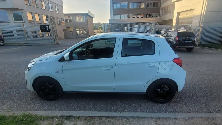 MITSUBISHI Space Star -