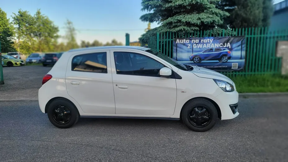 MITSUBISHI Space Star -