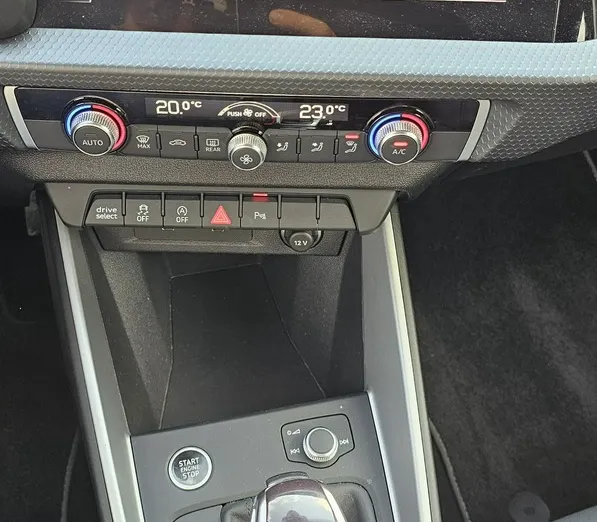 AUDI A1 -