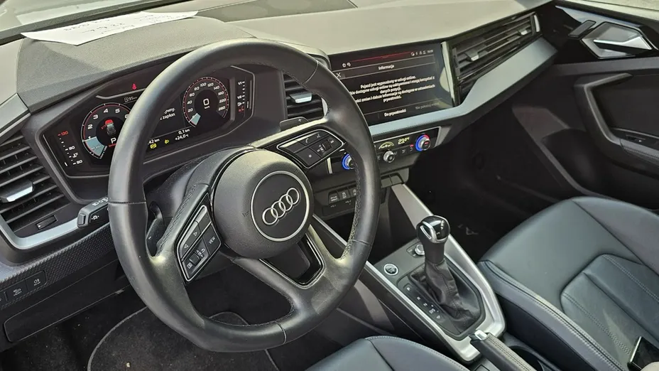 AUDI A1 -