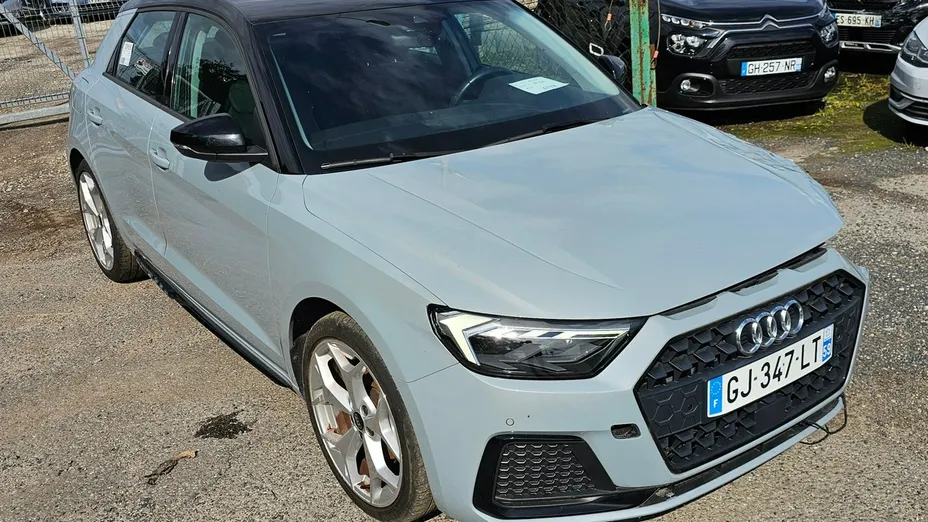 AUDI A1 -
