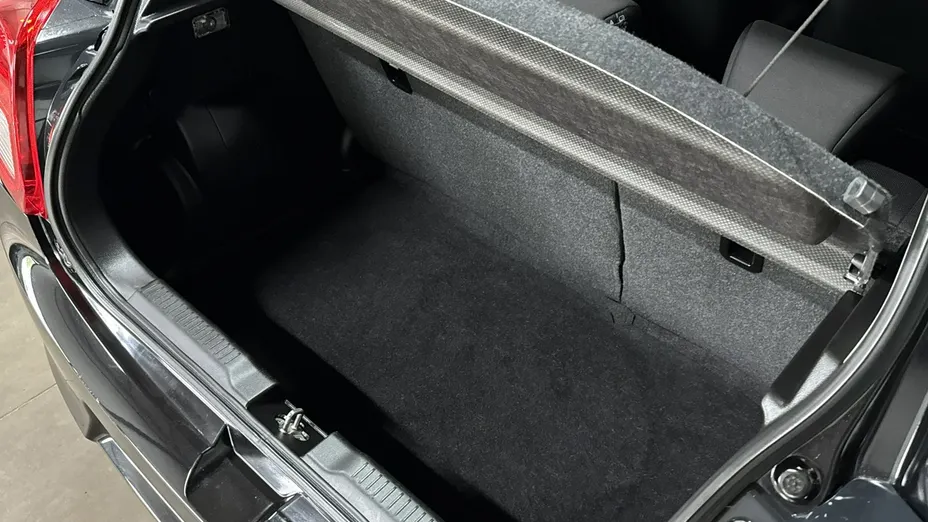 SUZUKI Swift -