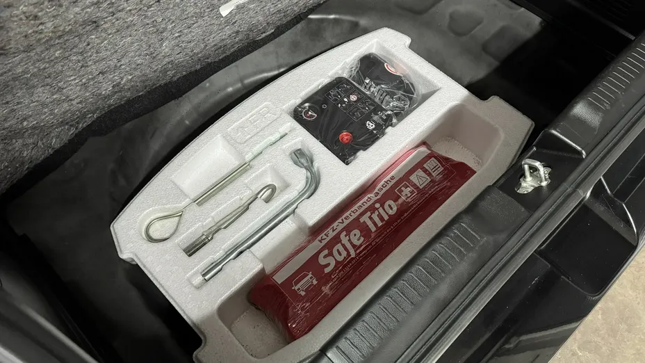 SUZUKI Swift -