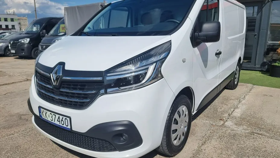 RENAULT Trafic -