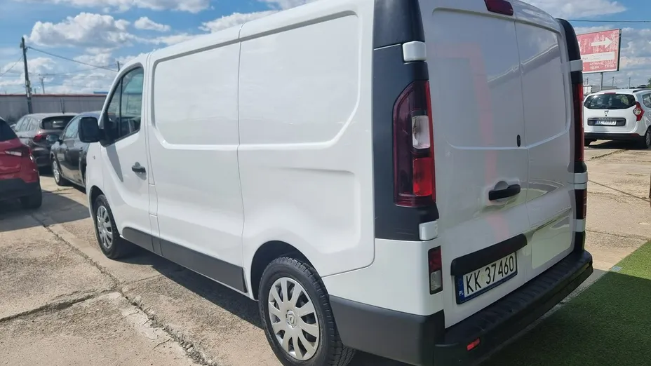 RENAULT Trafic -