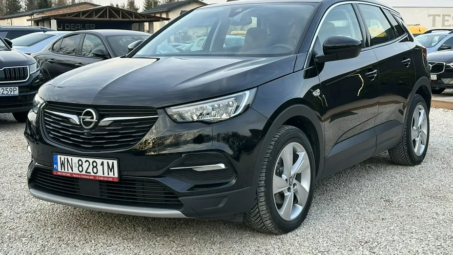 OPEL Grandland X -
