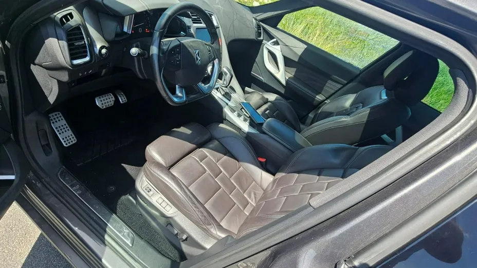 DS 5 -