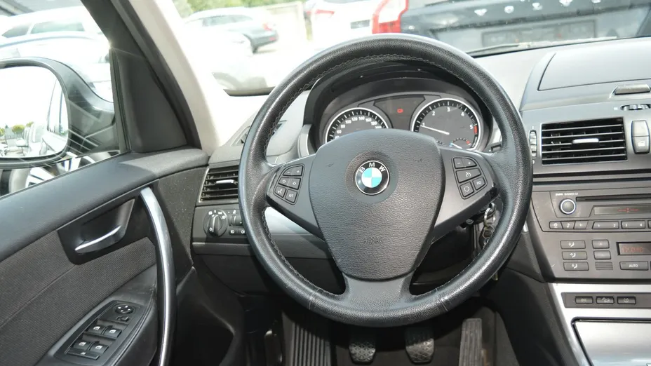 BMW X3 -
