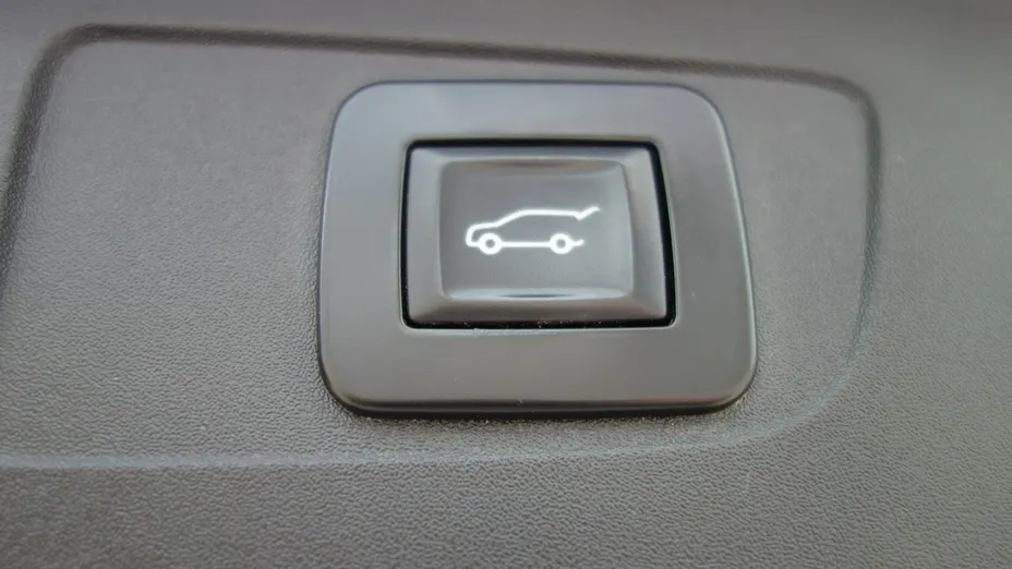 OPEL Insignia -