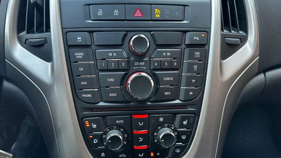 OPEL Astra -