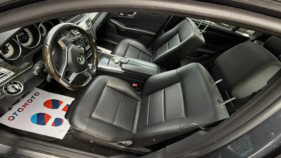 MERCEDES-BENZ E Klasa -