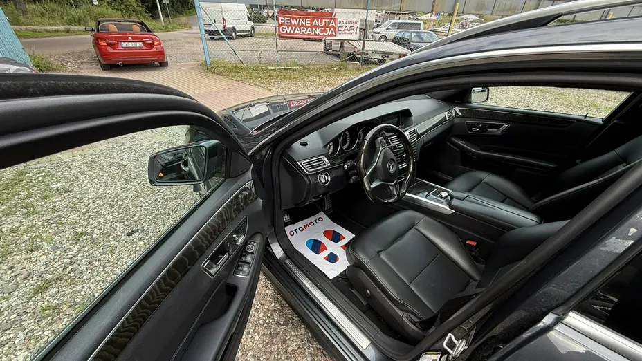 MERCEDES-BENZ E Klasa -