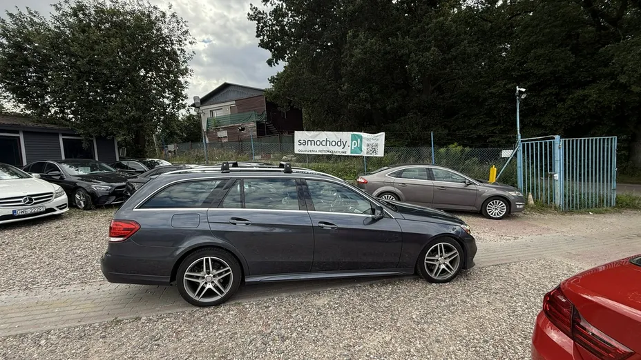 MERCEDES-BENZ E Klasa -