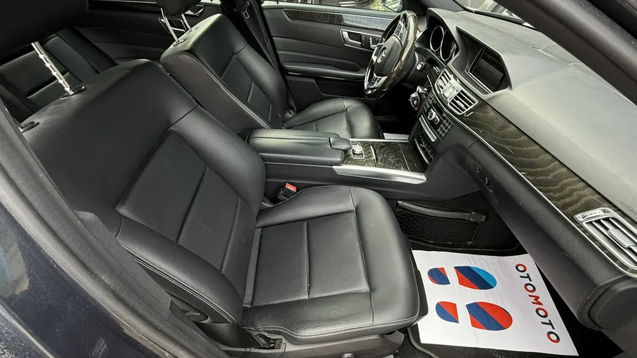 MERCEDES-BENZ E Klasa -