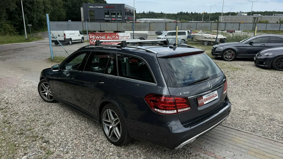MERCEDES-BENZ E Klasa -