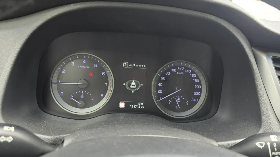 HYUNDAI Tucson -