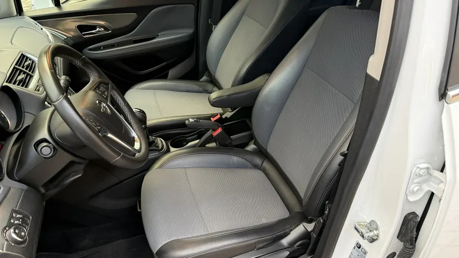 OPEL Mokka -