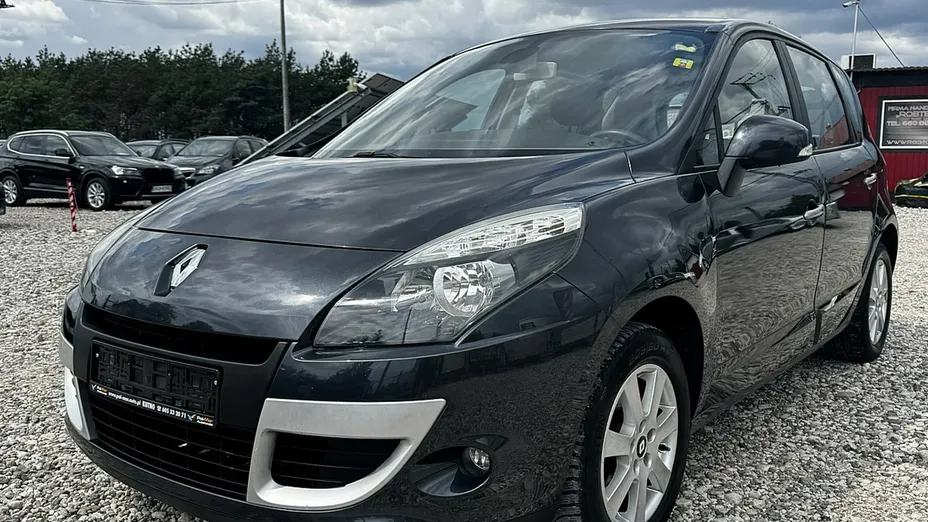RENAULT Scenic -