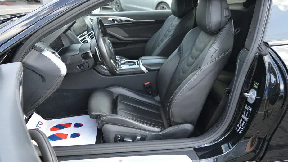 BMW Seria 8 -