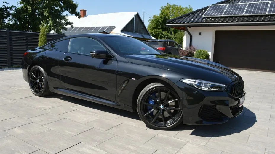 BMW Seria 8 -