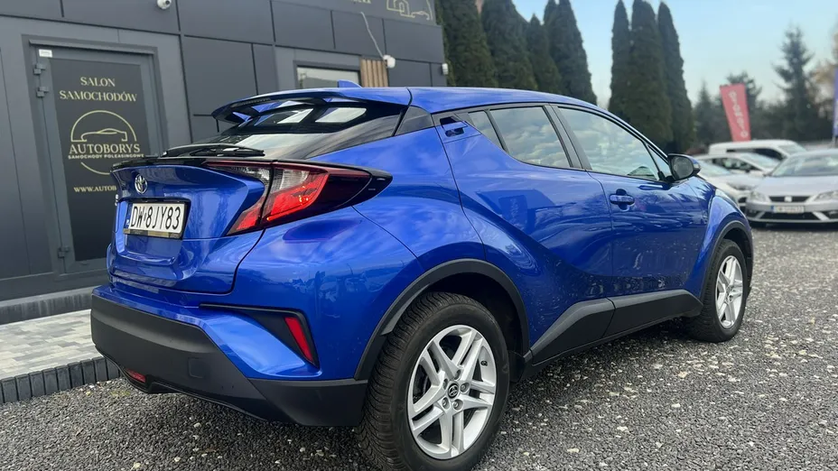 TOYOTA C-HR -