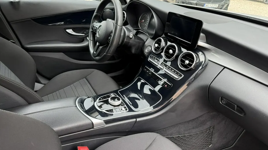 MERCEDES-BENZ C Klasa -