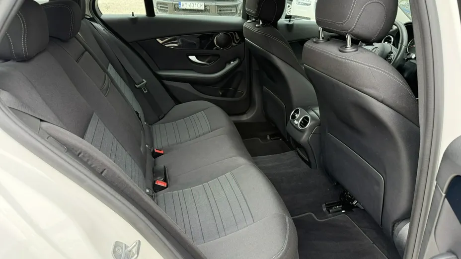 MERCEDES-BENZ C Klasa -