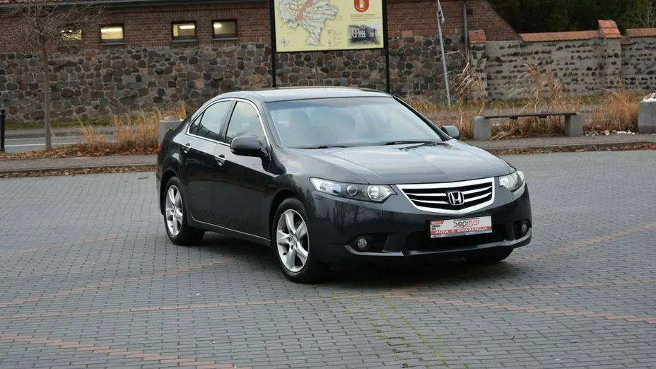 HONDA Accord -
