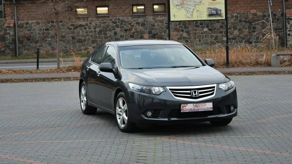HONDA Accord -
