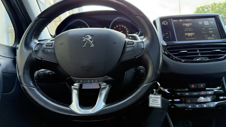 PEUGEOT 2008 -
