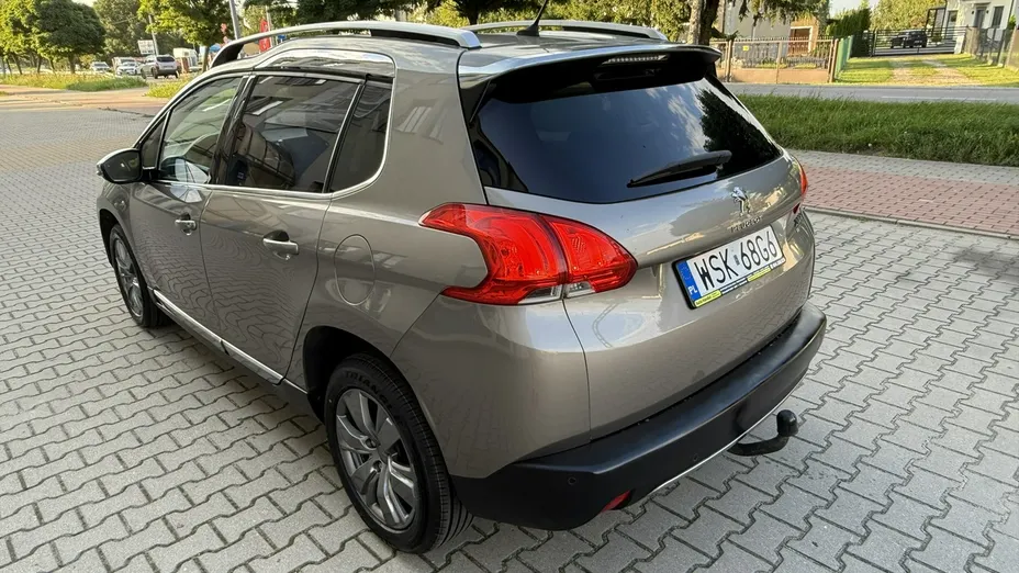 PEUGEOT 2008 -