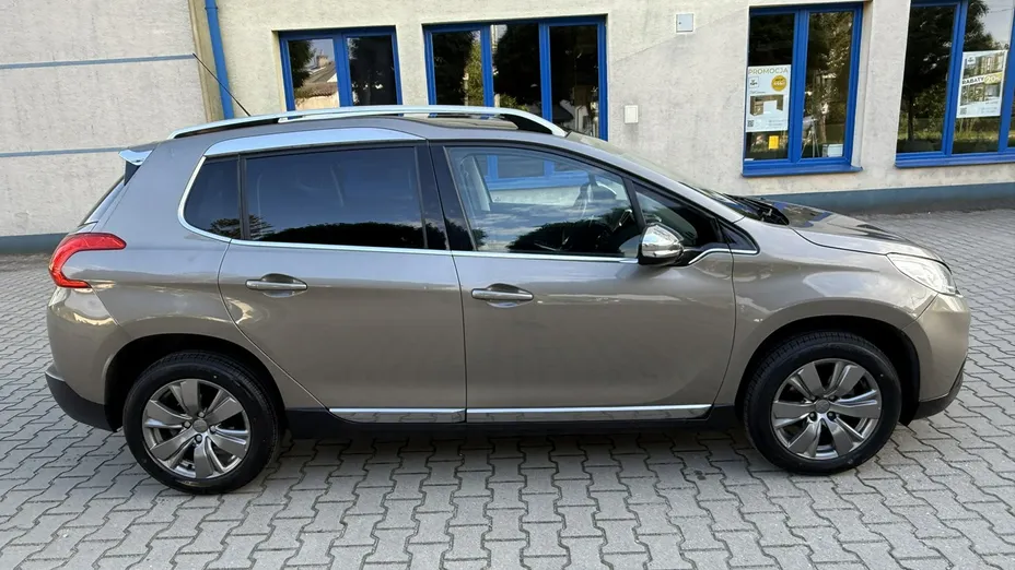 PEUGEOT 2008 -
