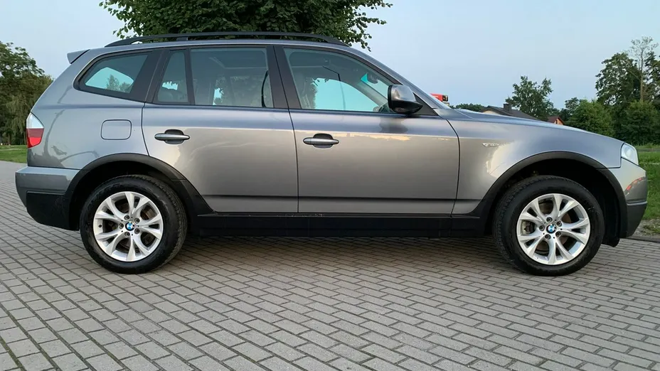 BMW X3 -