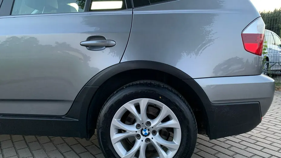 BMW X3 -