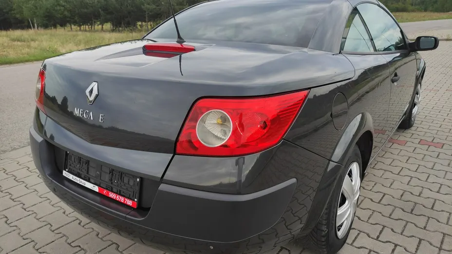RENAULT Megane -