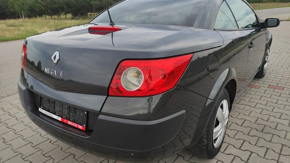 RENAULT Megane -