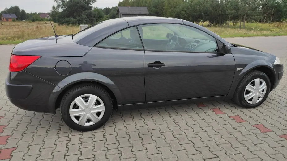 RENAULT Megane -