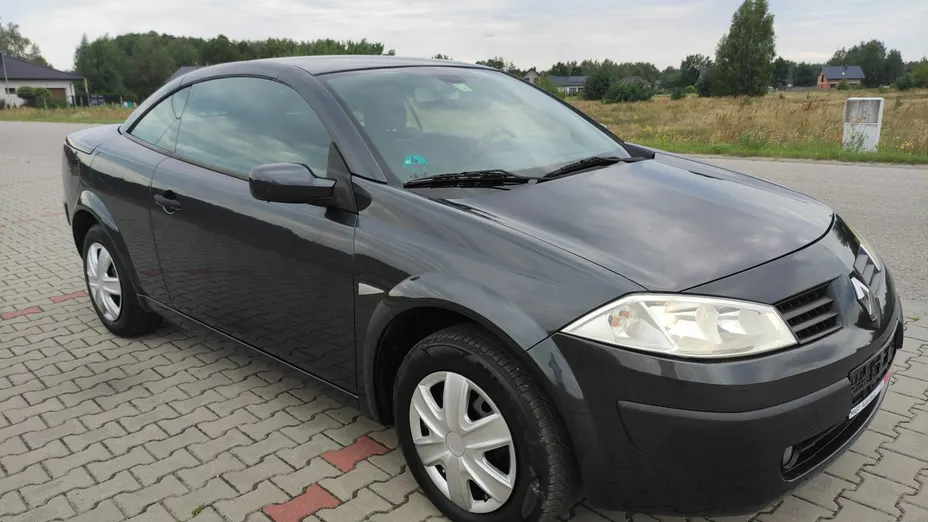 RENAULT Megane -