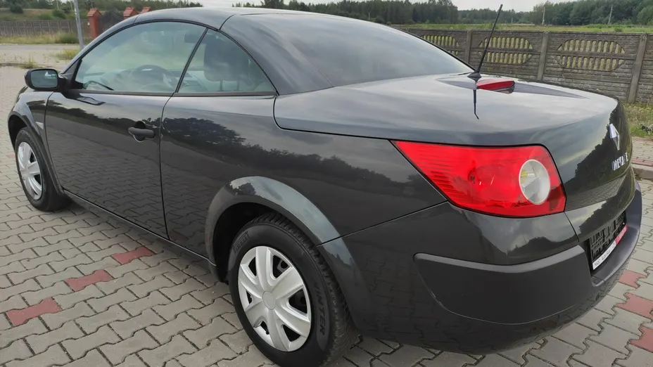 RENAULT Megane -