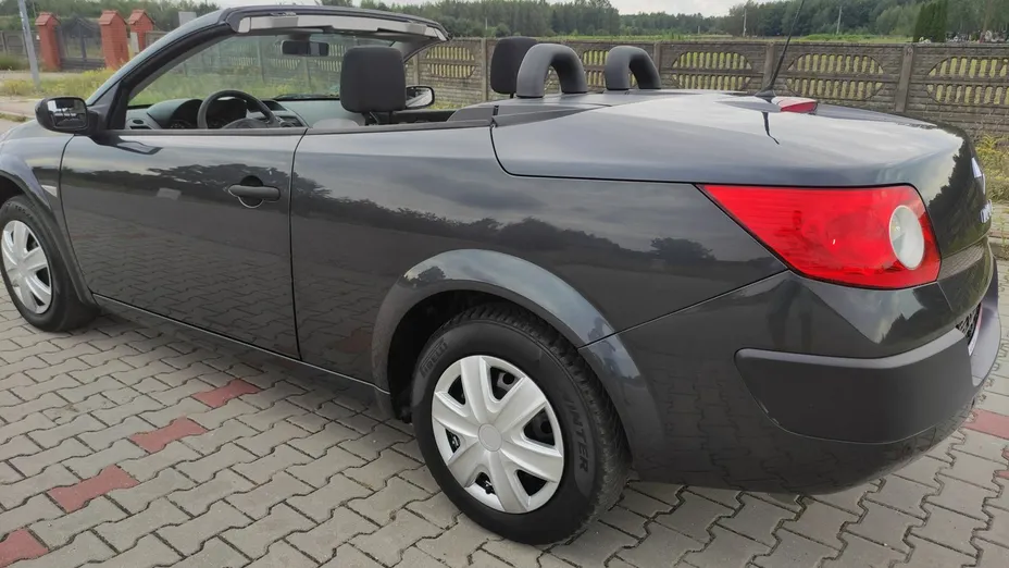RENAULT Megane -