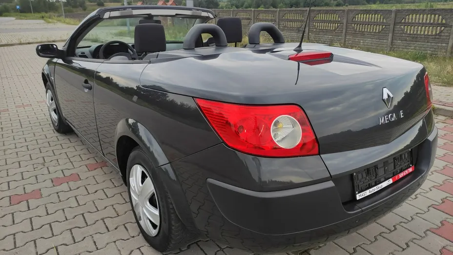 RENAULT Megane -
