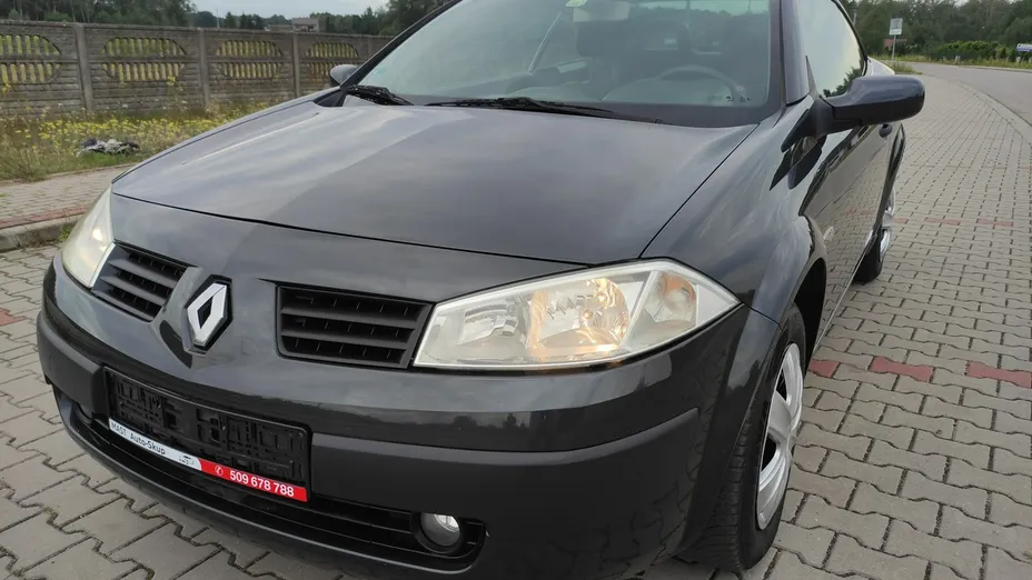 RENAULT Megane -