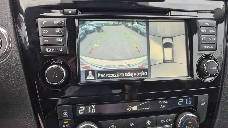 NISSAN Qashqai -