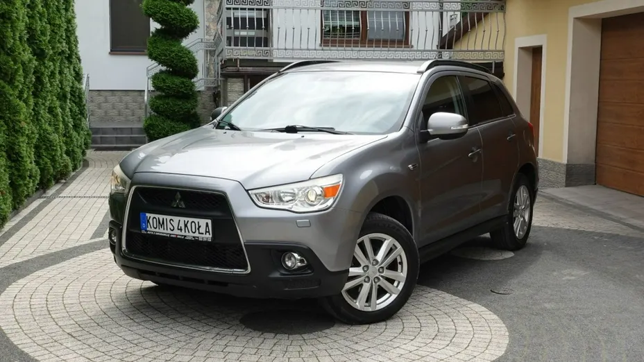 MITSUBISHI ASX -