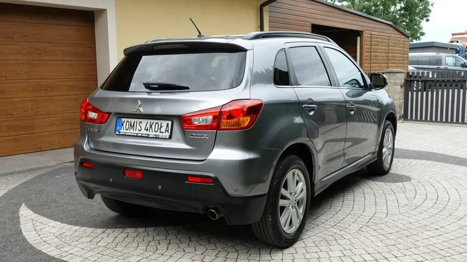 MITSUBISHI ASX -
