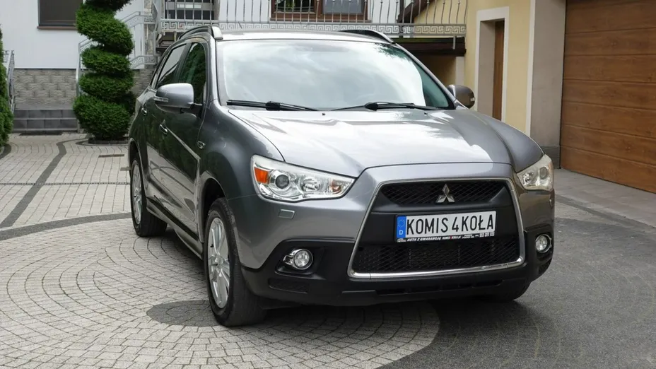 MITSUBISHI ASX -