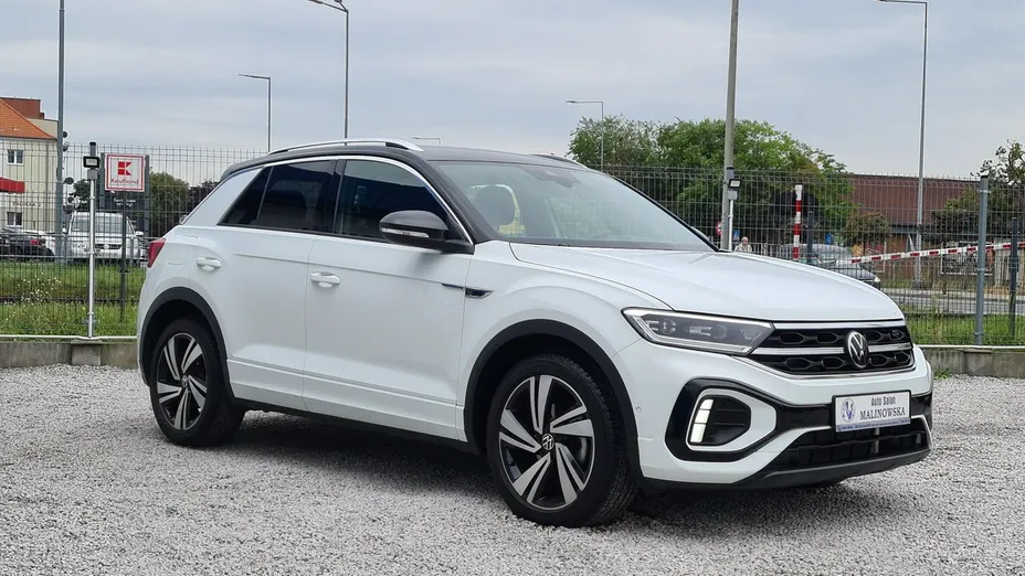 VOLKSWAGEN T-ROC -