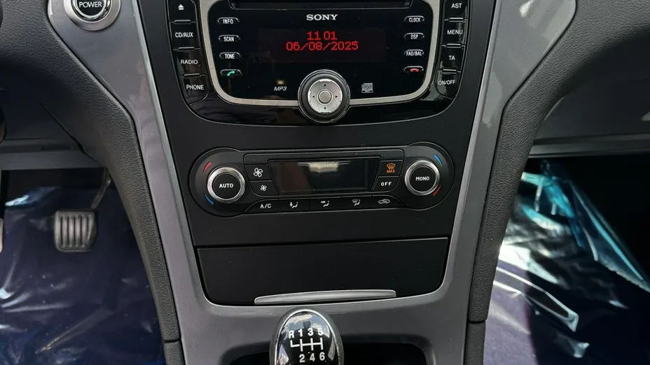 FORD Mondeo -